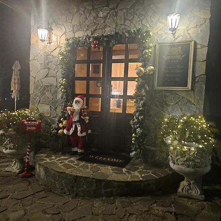 Hotel Boutique Vila Lakastel Sinaia Dış mekan fotoğraf