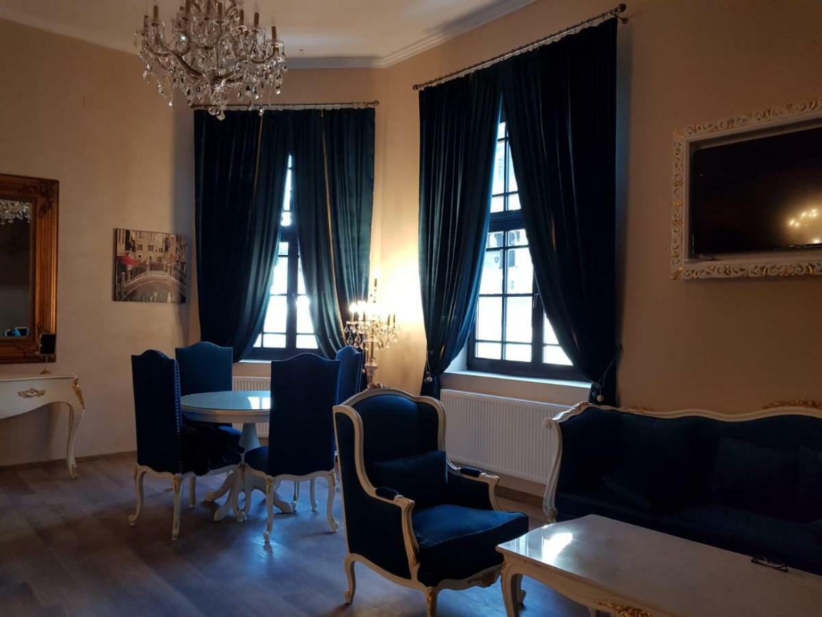 Hotel Boutique Vila Lakastel Sinaia Dış mekan fotoğraf