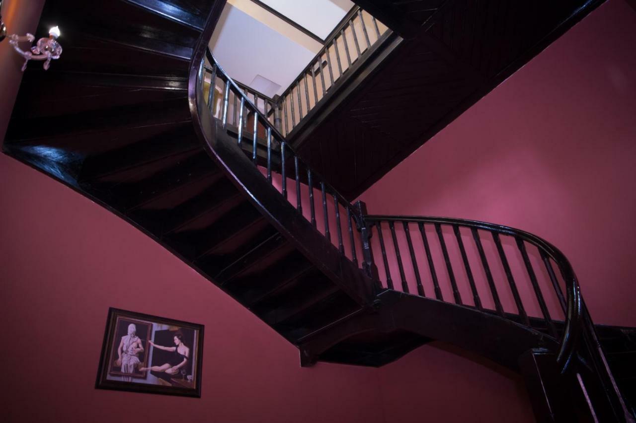 Hotel Boutique Vila Lakastel Sinaia Dış mekan fotoğraf