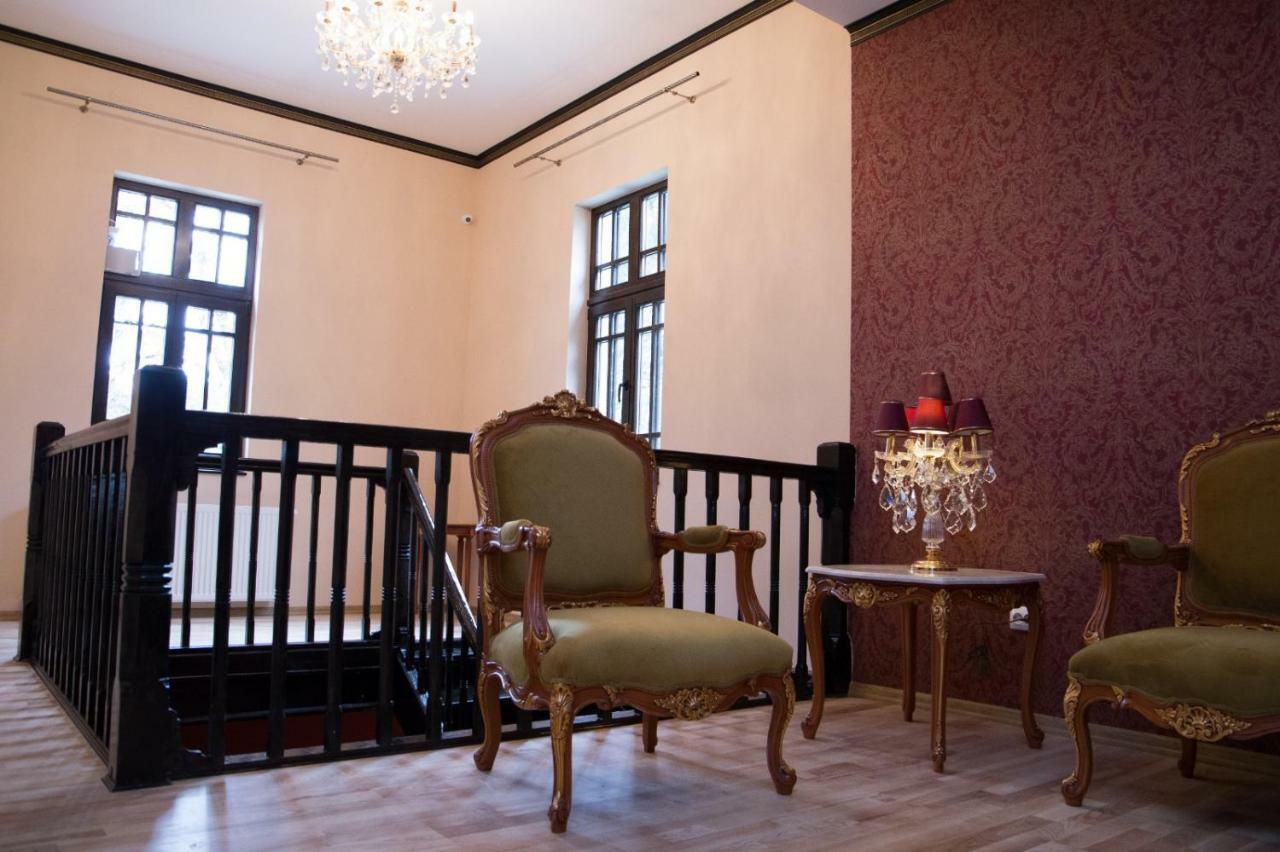 Hotel Boutique Vila Lakastel Sinaia Dış mekan fotoğraf