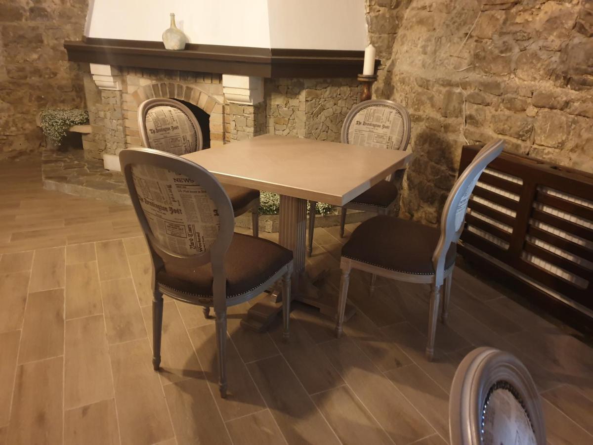 Hotel Boutique Vila Lakastel Sinaia Dış mekan fotoğraf