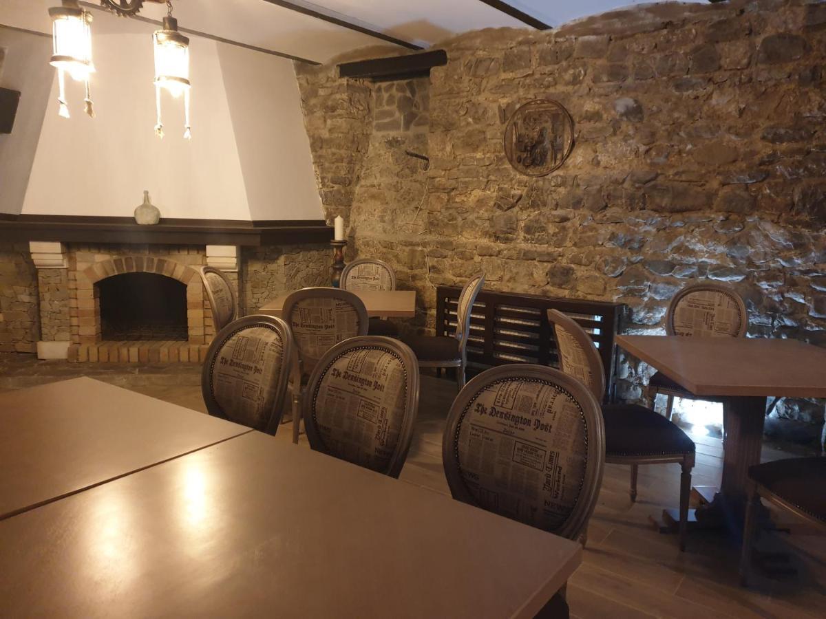 Hotel Boutique Vila Lakastel Sinaia Dış mekan fotoğraf